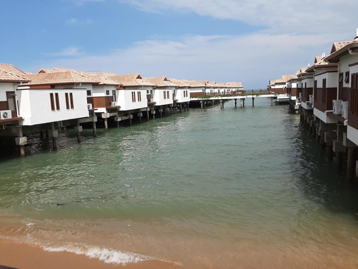 Wonderland Private Pool Villas At Port Dickson Eksteriør bilde