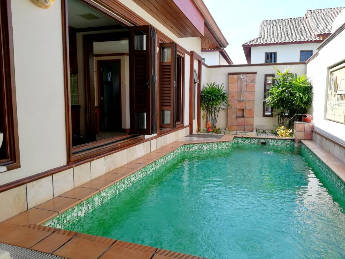 Wonderland Private Pool Villas At Port Dickson Eksteriør bilde